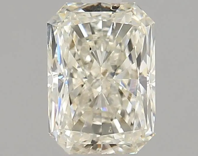 1.45ct Radiant Lab Grown Diamond (Colour K, Clarity SI2, IGI Certified)