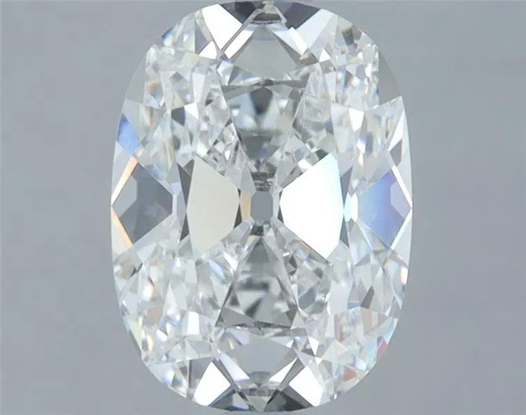 1.50ct Cushion brilliant Lab Grown Diamond (Colour E, Clarity VVS2, IGI Certified)
