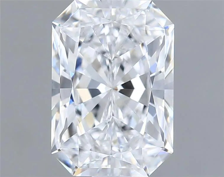 1.50ct Radiant Lab Grown Diamond (Colour D, Clarity VVS2, IGI Certified)