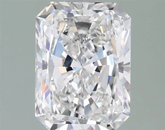 1.50ct Radiant Lab Grown Diamond (Colour E, Clarity VVS2, IGI Certified)