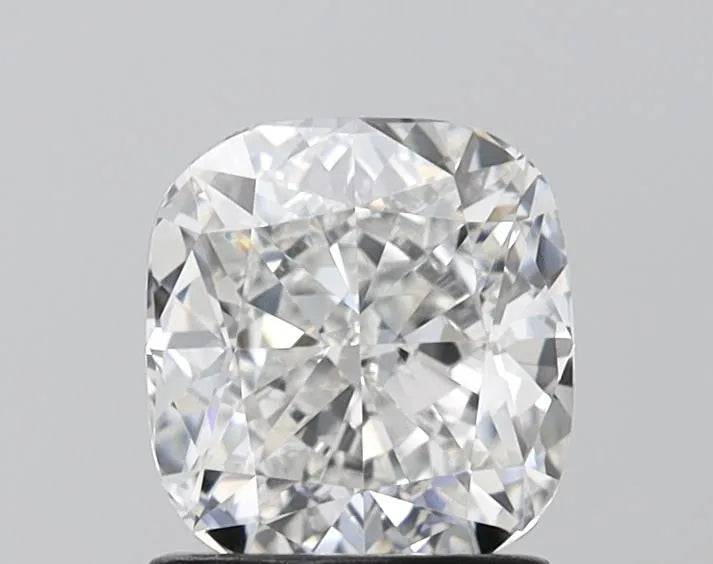 1.51ct Cushion modified Lab Grown Diamond (Colour E, Clarity VVS2, IGI Certified)