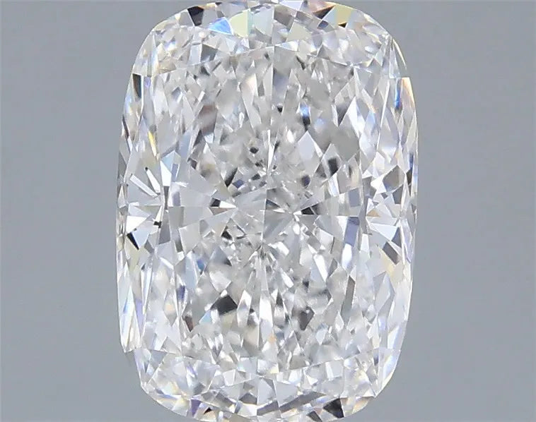 1.51ct Cushion modified Lab Grown Diamond (Colour E, Clarity VVS2, IGI Certified)