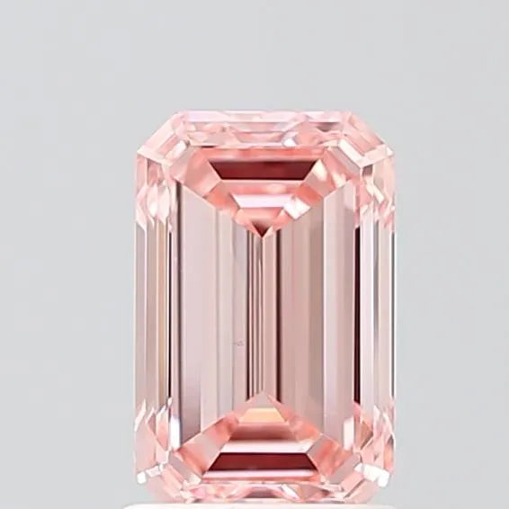 1.51ct Emerald Lab Grown Diamond (Colour Fancy Vivid Pink, Clarity VVS2, IGI Certified)