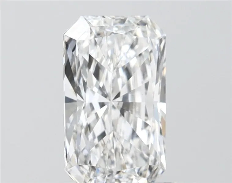 1.51ct Radiant Lab Grown Diamond (Colour E, Clarity VVS1, IGI Certified)