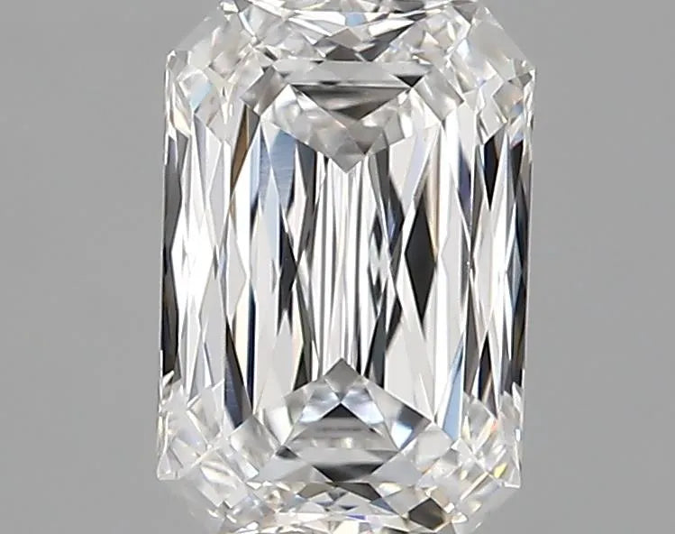 1.51ct Radiant Lab Grown Diamond (Colour E, Clarity VVS2, IGI Certified)