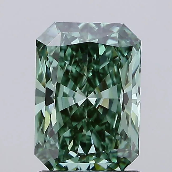 1.51ct Radiant Lab Grown Diamond (Colour Fancy Vivid Green, Clarity VVS2, IGI Certified)