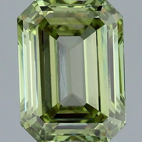 1.52ct Emerald Lab Grown Diamond (Colour Fancy Vivid Green, Clarity VS2, IGI Certified)