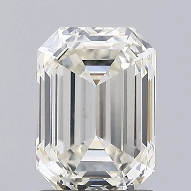 1.52ct Emerald Natural Diamond (Colour J, Clarity VS1, Cut VG, IGI Certified)