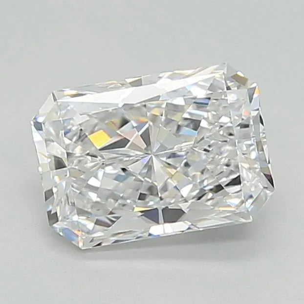 1.52ct Radiant Lab Grown Diamond (Colour D, Clarity VVS2, IGI Certified)