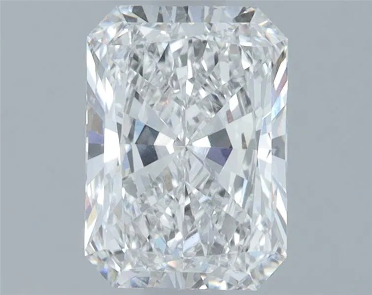 1.52ct Radiant Lab Grown Diamond (Colour E, Clarity VVS2, IGI Certified)
