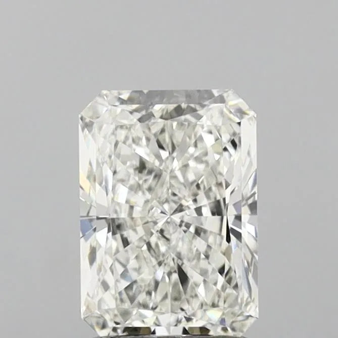1.52ct Radiant Lab Grown Diamond (Colour F, Clarity VVS2, IGI Certified)
