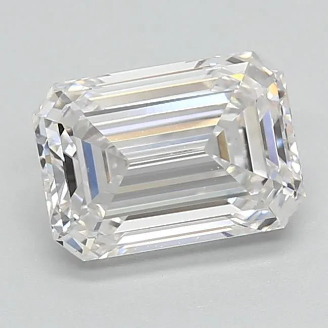 1.53ct Emerald Lab Grown Diamond (Colour F, Clarity VVS1, IGI Certified)