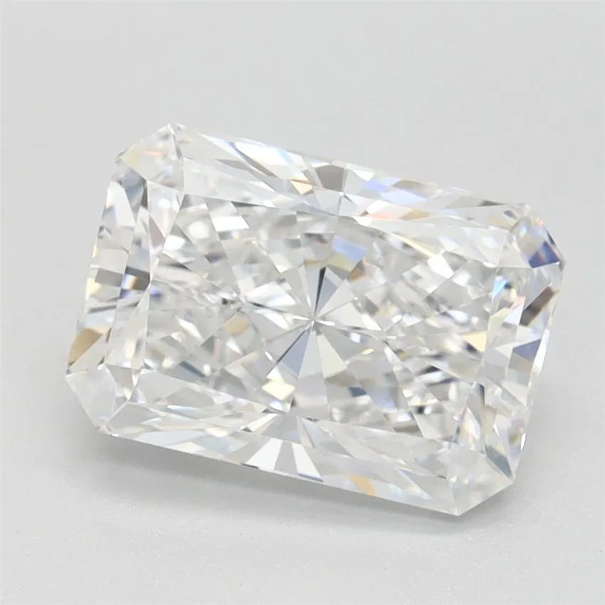1.53ct Radiant Lab Grown Diamond (Colour D, Clarity IF, IGI Certified)