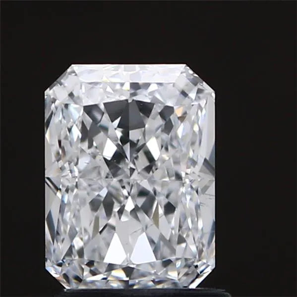 1.53ct Radiant Lab Grown Diamond (Colour D, Clarity SI1, IGI Certified)