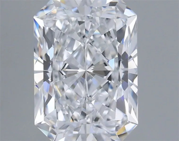 1.53ct Radiant Lab Grown Diamond (Colour E, Clarity IF, IGI Certified)