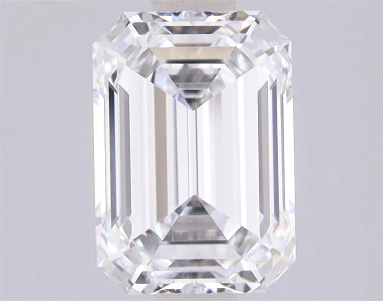1.55ct Emerald Lab Grown Diamond (Colour D, Clarity IF, IGI Certified)
