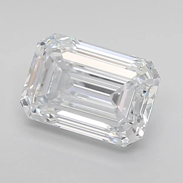 1.55ct Emerald Lab Grown Diamond (Colour E, Clarity VVS2, IGI Certified)