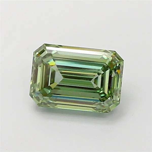 1.55ct Emerald Lab Grown Diamond (Colour Fancy Vivid Green, Clarity VVS2, IGI Certified)