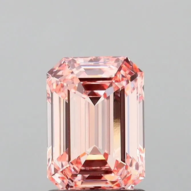 1.55ct Emerald Lab Grown Diamond (Colour Fancy Vivid Pink, Clarity VVS1, IGI Certified)
