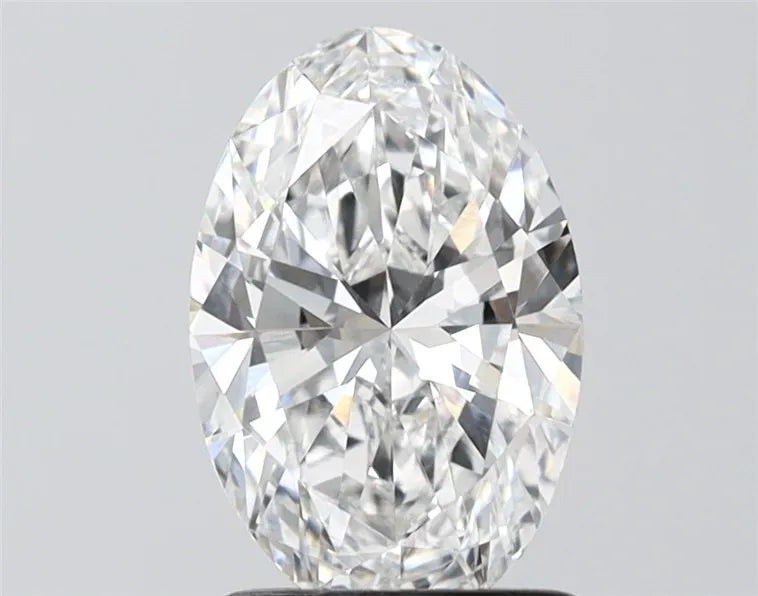 1.55ct Oval Lab Grown Diamond (Colour E, Clarity VVS2, IGI Certified)