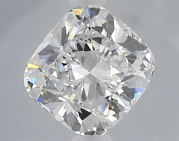 1.56ct Cushion modified Lab Grown Diamond (Colour E, Clarity VVS2, IGI Certified)