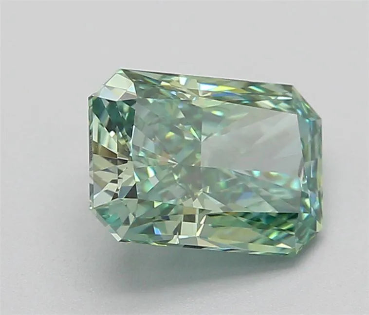 1.56ct Radiant Lab Grown Diamond (Colour Fancy Vivid Green, Clarity VVS1, IGI Certified)