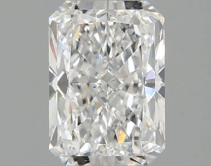 1.57ct Radiant Lab Grown Diamond (Colour E, Clarity VS1, IGI Certified)