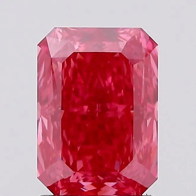1.57ct Radiant Lab Grown Diamond (Colour Fancy Vivid Pink, Clarity VVS2, IGI Certified)