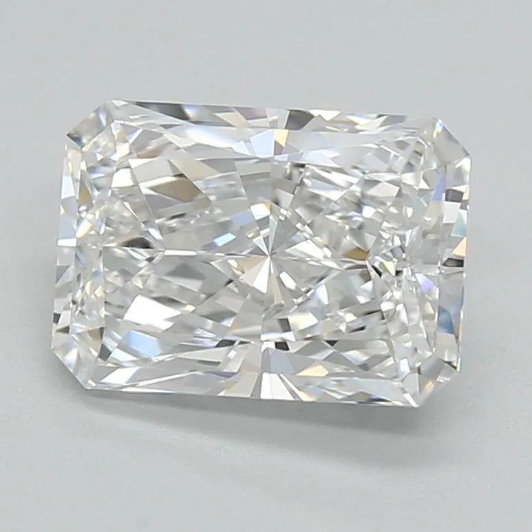 1.59ct Radiant Lab Grown Diamond (Colour E, Clarity VVS2, Cut EX, IGI Certified)