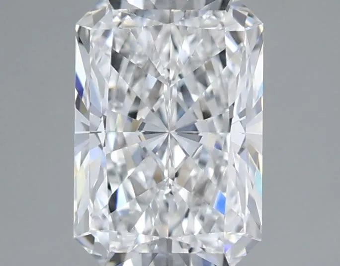 1.59ct Radiant Lab Grown Diamond (Colour E, Clarity VVS2, IGI Certified)