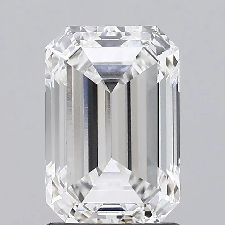 1.63ct Emerald Lab Grown Diamond (Colour F, Clarity VVS2, IGI Certified)