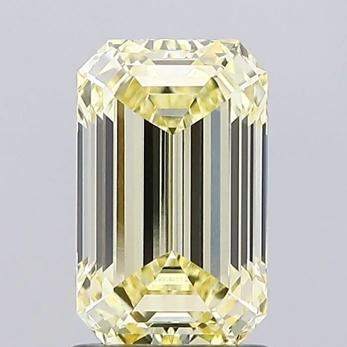 1.64ct Emerald Lab Grown Diamond (Colour Fancy Light Yellow, Clarity VVS2, IGI Certified)