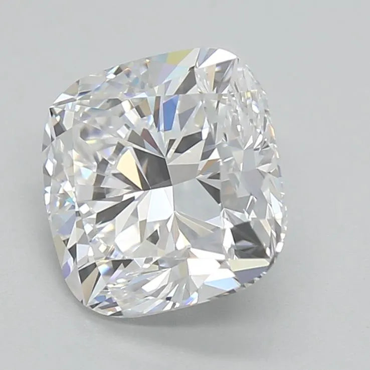 1.71ct Cushion modified Lab Grown Diamond (Colour D, Clarity VVS2, IGI Certified)