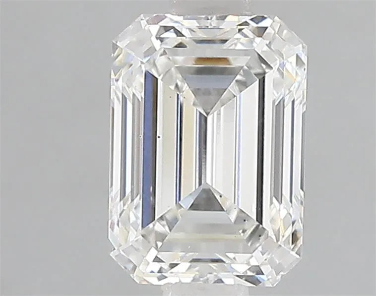 1.76ct Emerald Lab Grown Diamond (Colour G, Clarity VS2, IGI Certified)