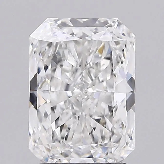 1.81ct Radiant Lab Grown Diamond (Colour E, Clarity VVS2, IGI Certified)