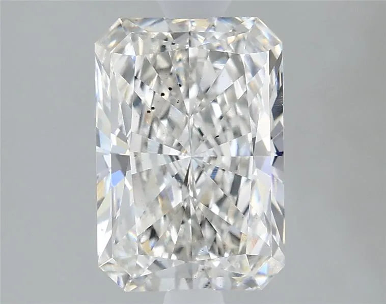 1.81ct Radiant Lab Grown Diamond (Colour F, Clarity VS2, IGI Certified)