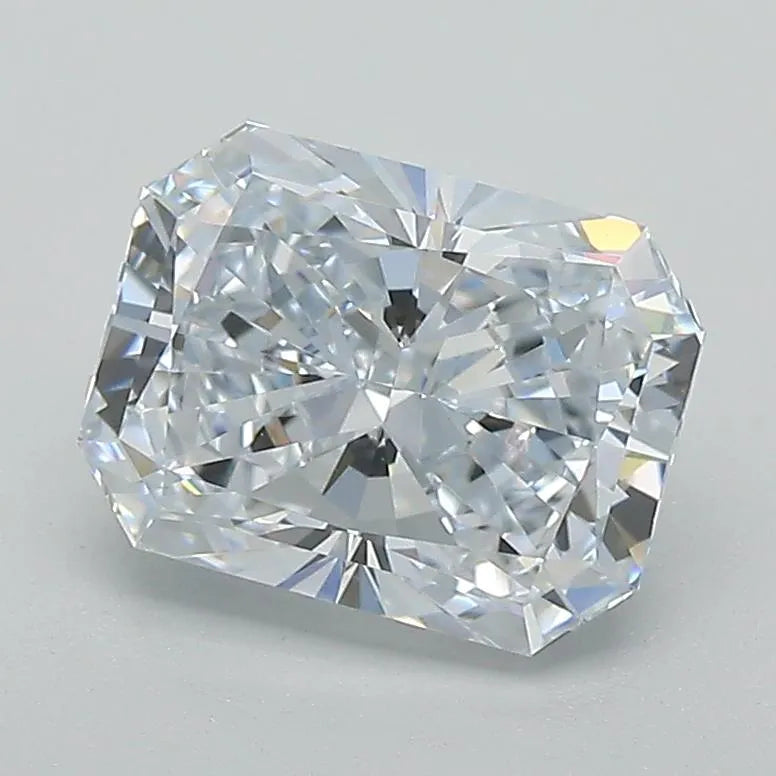 1.81ct Radiant Lab Grown Diamond (Colour G, Clarity VVS2, Cut VG, IGI Certified)