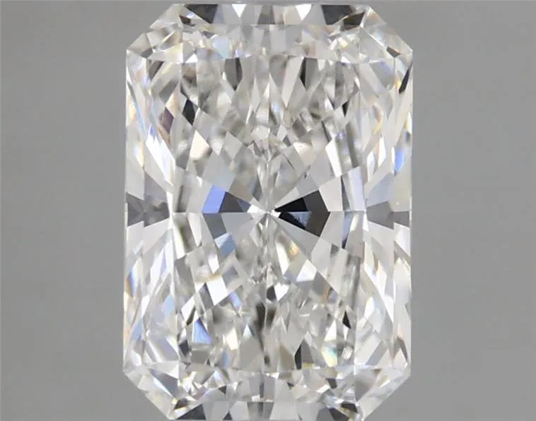 1.85ct Radiant Lab Grown Diamond (Colour E, Clarity VVS2, IGI Certified)