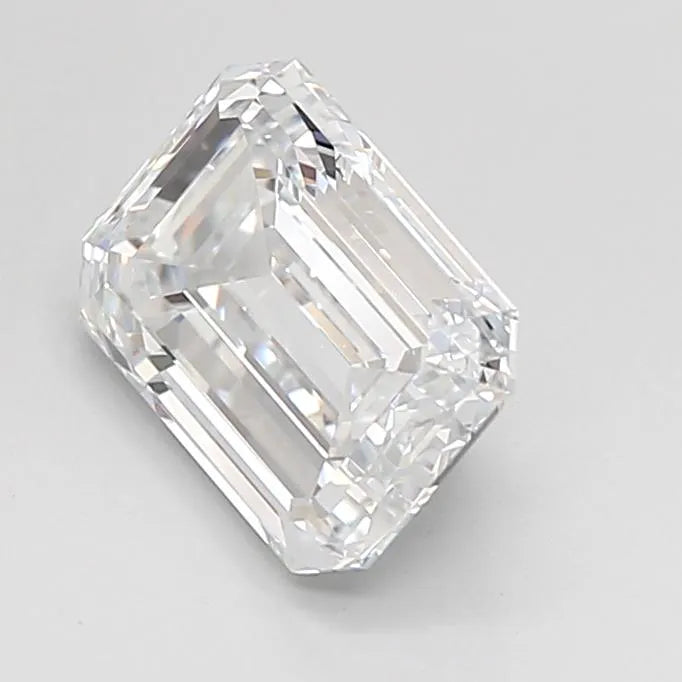 1.90ct Emerald Lab Grown Diamond (Colour E, Clarity VVS1, Cut EX, IGI Certified)