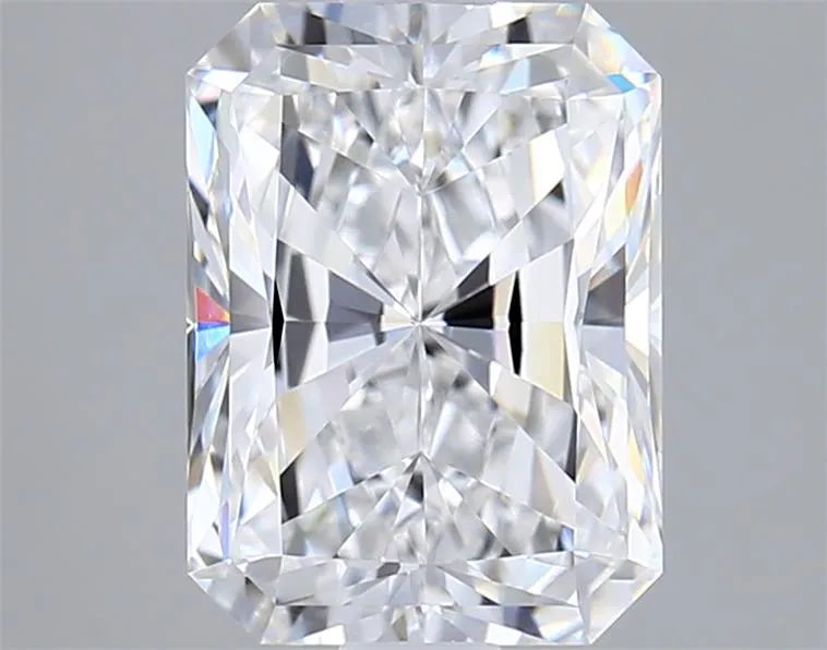 1.91ct Radiant Lab Grown Diamond (Colour D, Clarity VVS2, IGI Certified)
