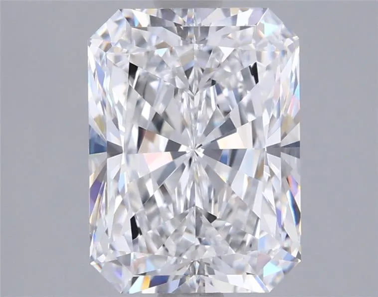1.92ct Radiant Lab Grown Diamond (Colour E, Clarity VVS1, IGI Certified)