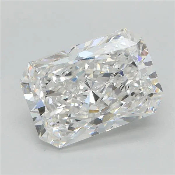 1.93ct Radiant Lab Grown Diamond (Colour F, Clarity VVS2, IGI Certified)