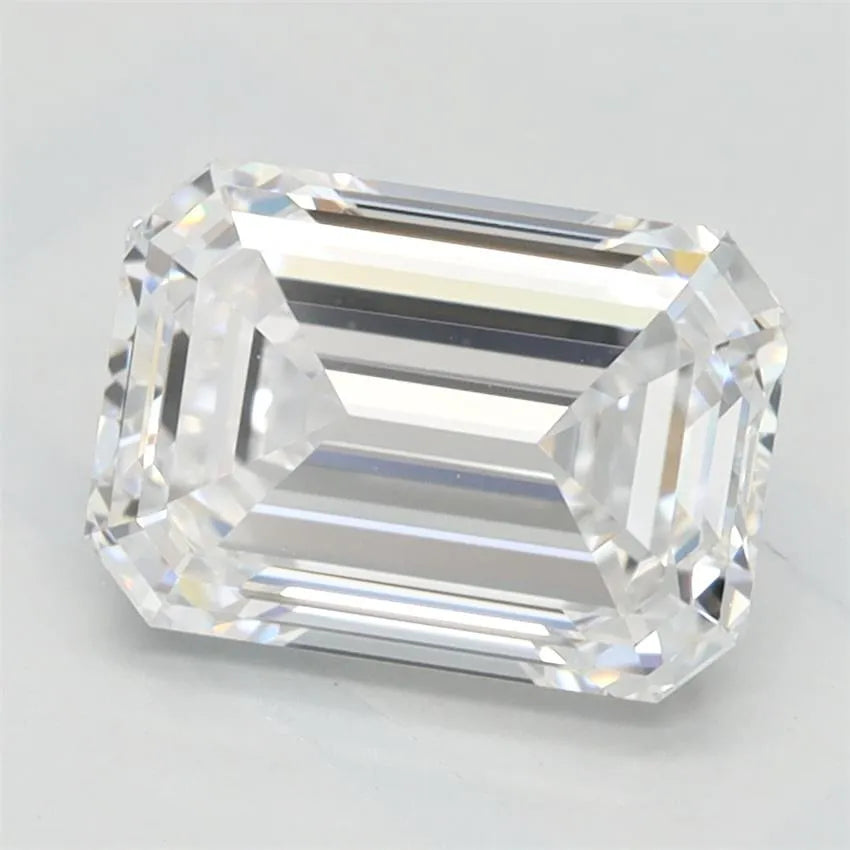 1.95ct Emerald Lab Grown Diamond (Colour D, Clarity IF, IGI Certified)