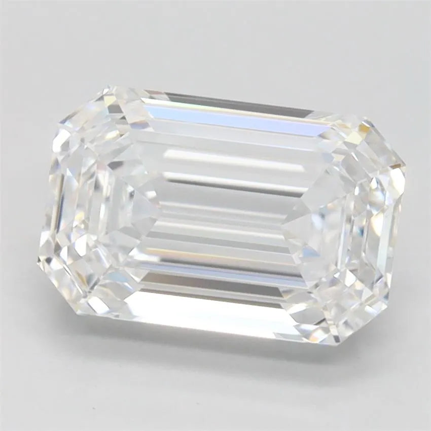 1.95ct Emerald Lab Grown Diamond (Colour D, Clarity IF, IGI Certified)