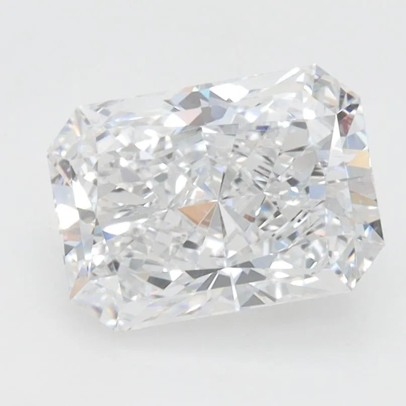 1.97ct Radiant Lab Grown Diamond (Colour D, Clarity VVS1, IGI Certified)