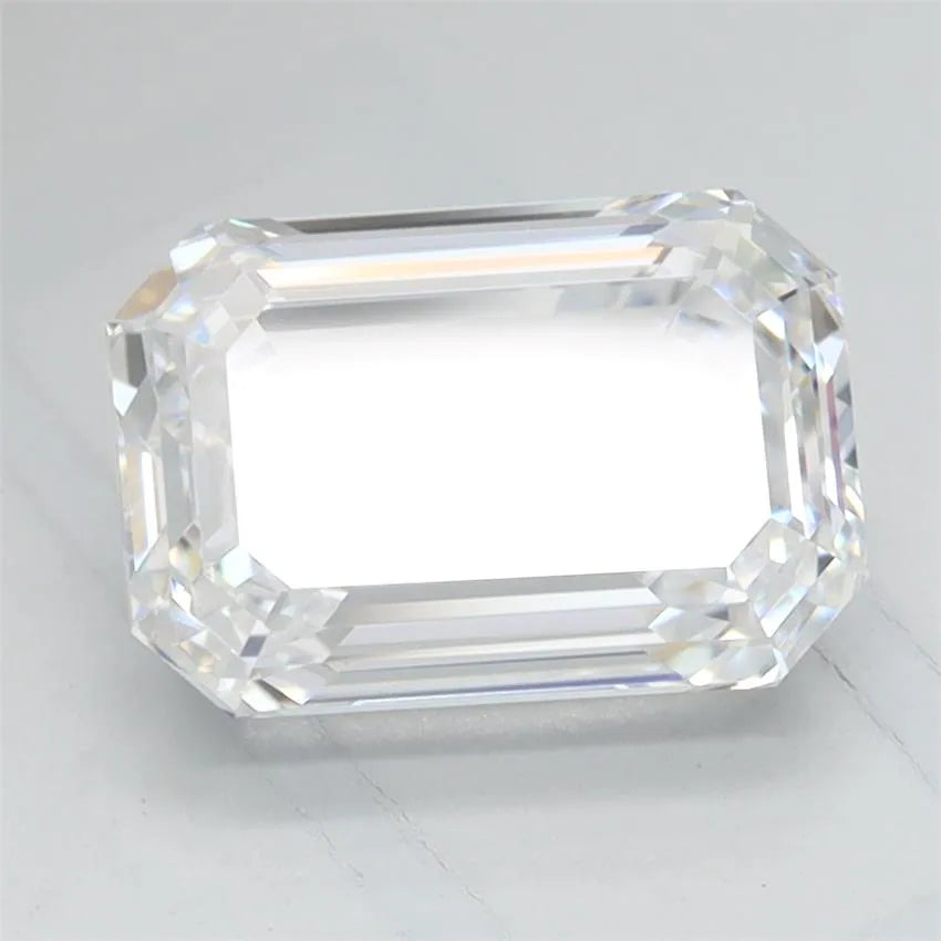 1.98ct Emerald Lab Grown Diamond (Colour D, Clarity IF, IGI Certified)