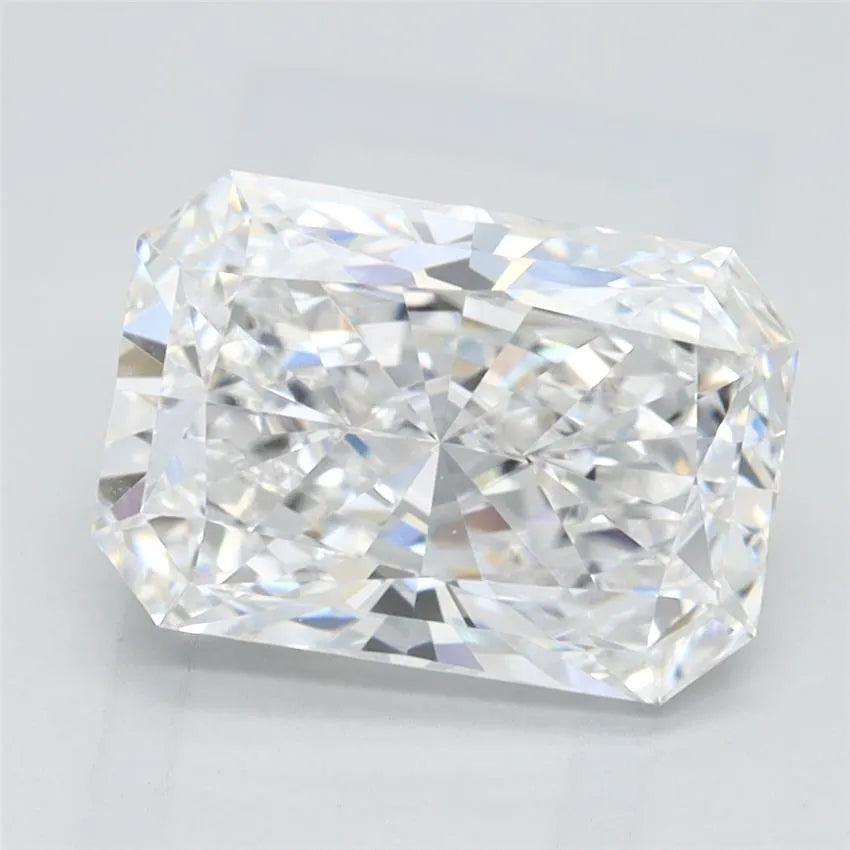 1.98ct Radiant Lab Grown Diamond (Colour D, Clarity VVS1, IGI Certified)