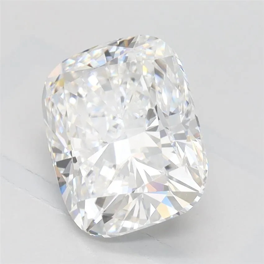 1.99ct Cushion modified Lab Grown Diamond (Colour D, Clarity VVS1, IGI Certified)