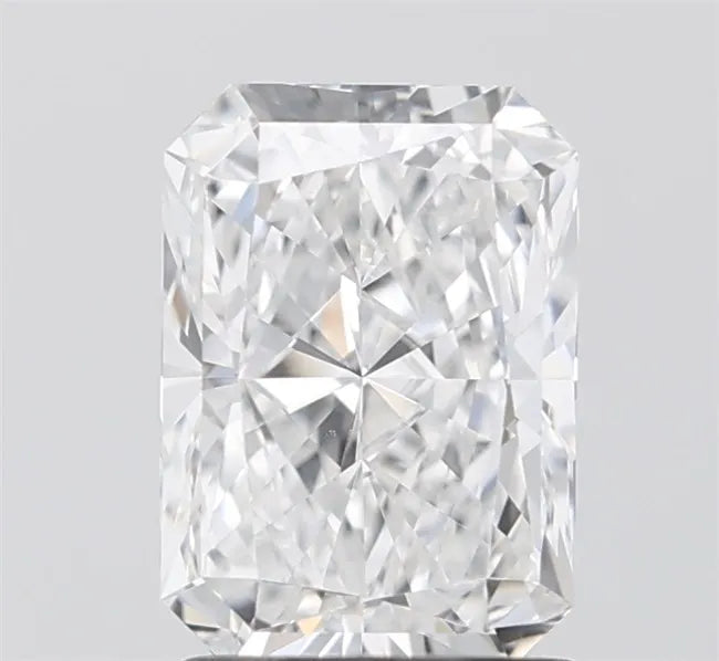 1.99ct Radiant Lab Grown Diamond (Colour D, Clarity VVS2, IGI Certified)