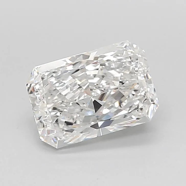 1.99ct Radiant Lab Grown Diamond (Colour E, Clarity VS1, IGI Certified)